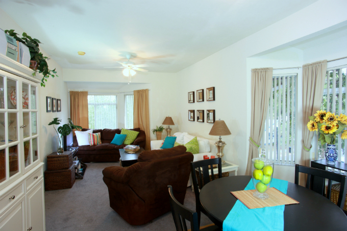 Looking Glass Apartments Closest Apartments To Uf And