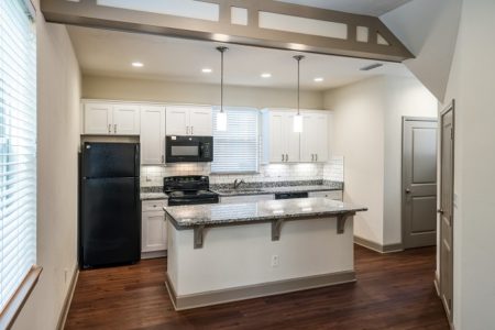 The Craftsman Luxury Townhomes - Closest Apartments to UF and Midtown ...