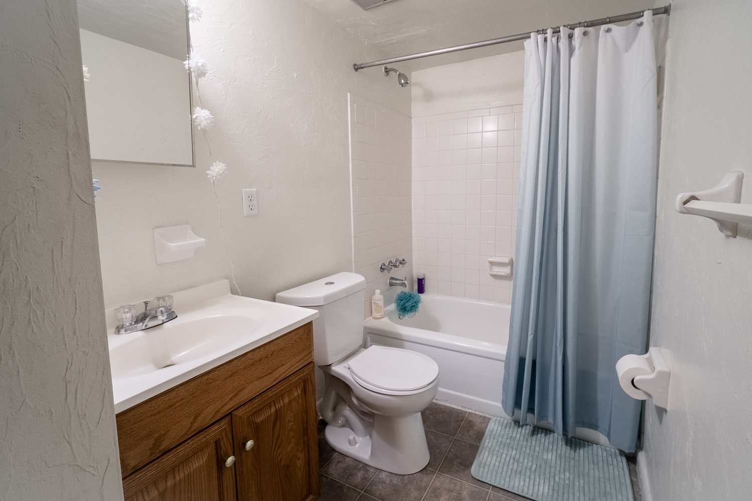 Newly remodeled bathrooms and fixtures