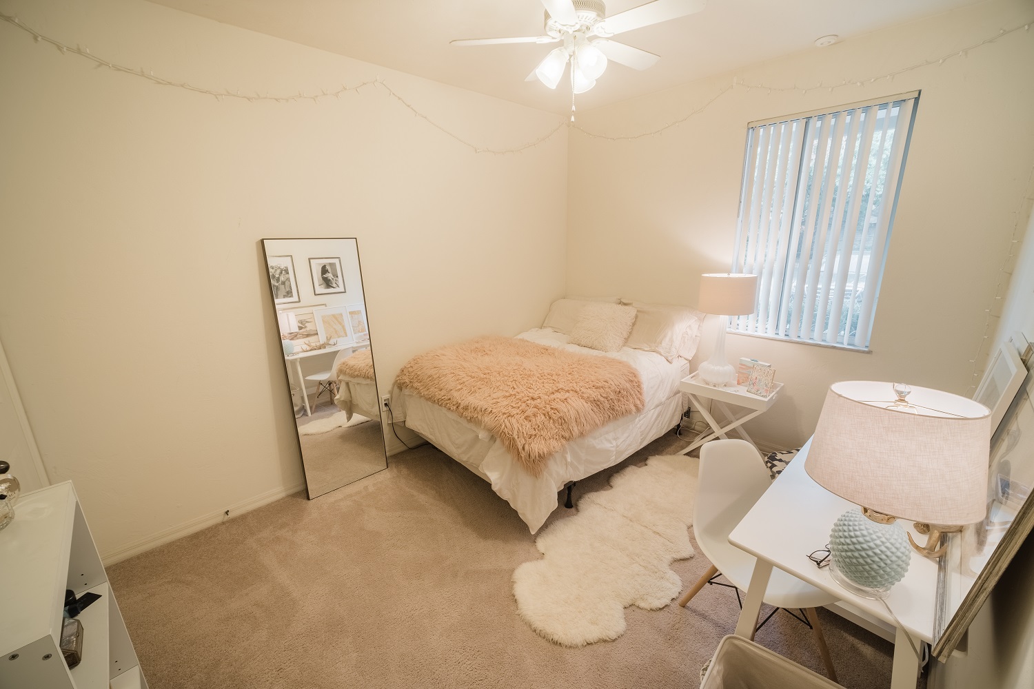 2BR / 2BA at Looking Glass Apartments (A) - Closest Apartments to UF ...