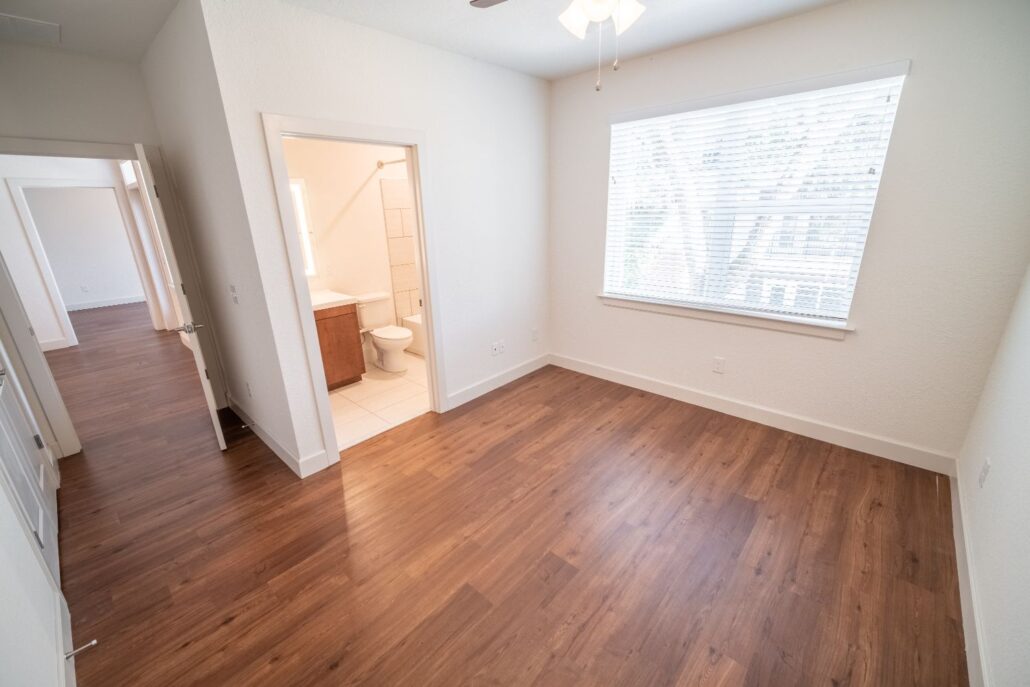 The Quad Closest Apartments to UF and Midtown! Circa Properties